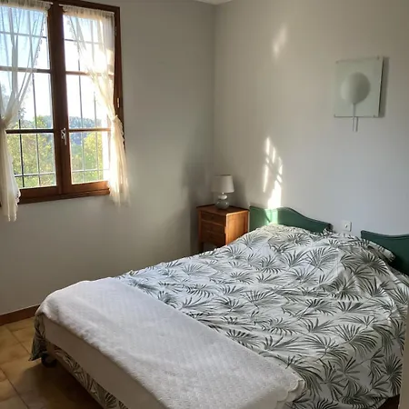 Holiday home Ribes, Maison Familiale Au Calme *
